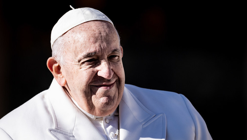 Papst Franziskus während der Generalaudienz auf dem Petersplatz am 30. November 2022 im Vatikan